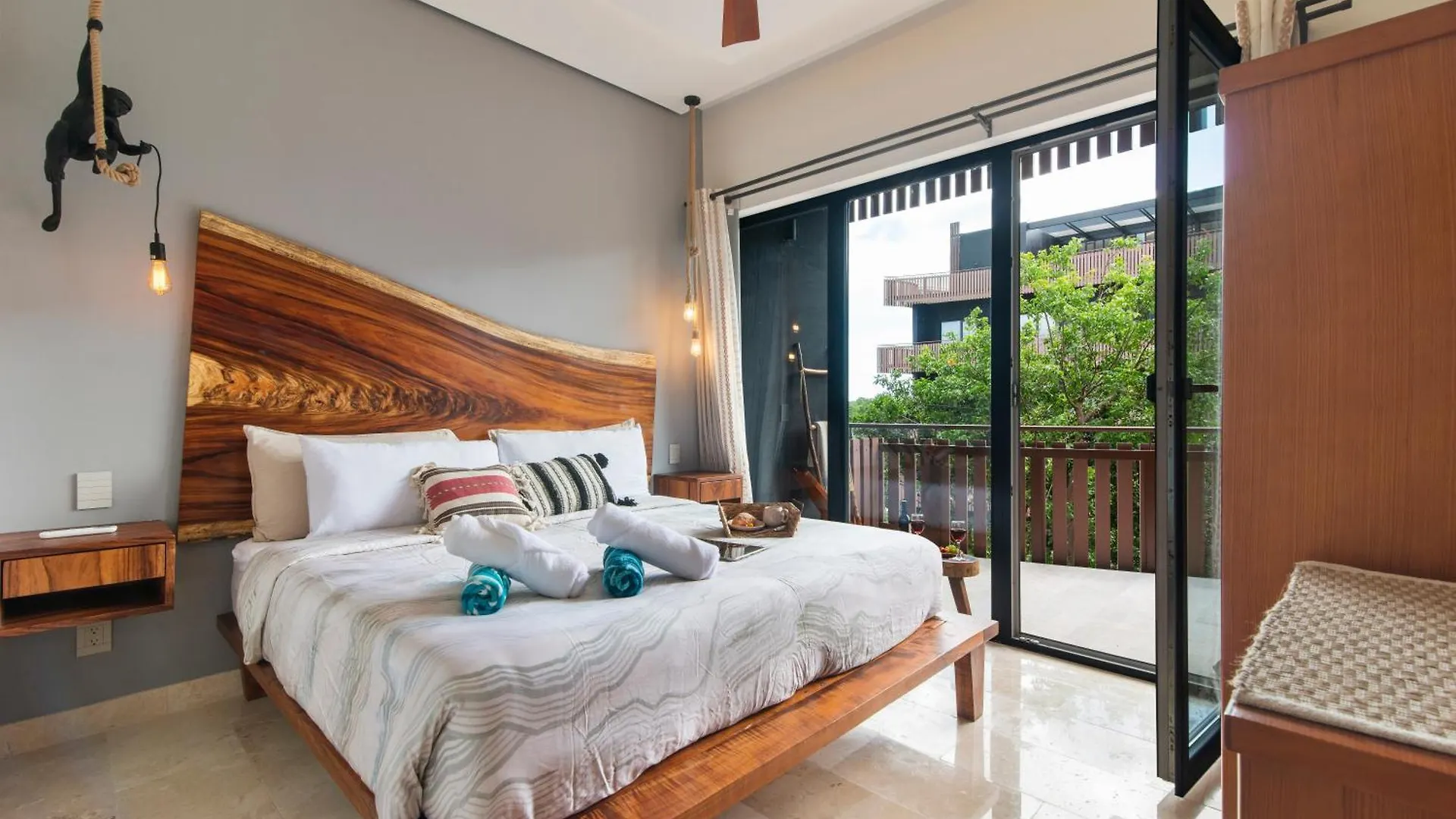1 Bedroom Apartment With Beach Club Included Tulum
